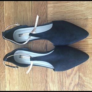 Zara Black Suede Pumps
